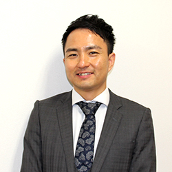井手 堂行